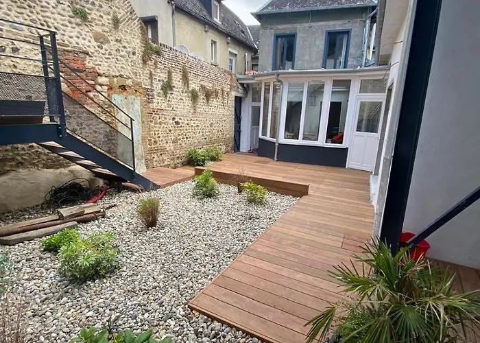 Holiday home Les Flobarts - Grande Maison De Famille En Centre A 50m De La Baie Saint-Valery-sur-Somme